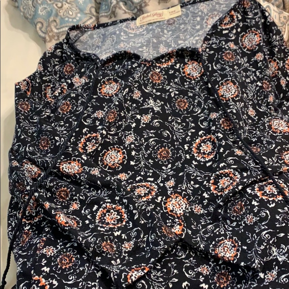 Mid Sleeve Shirt